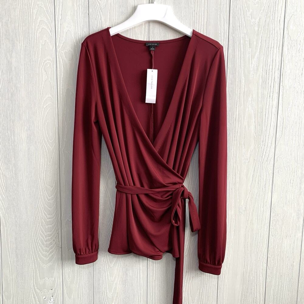 Ann Taylor Red Wine Long Sleeve V-Neck Top Small NWT